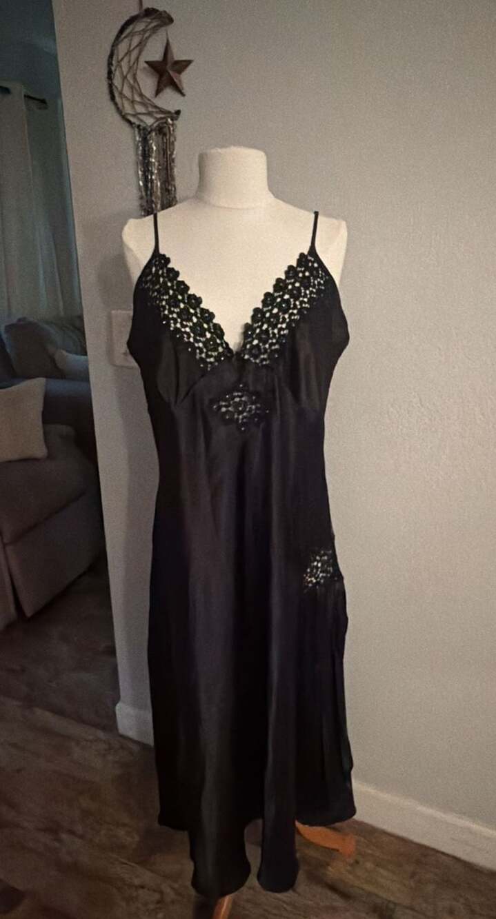delicates Black Slip Dress Nightgown